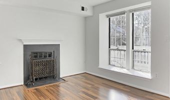 2616 S ARLINGTON MILL Dr 8, Arlington, VA 22206