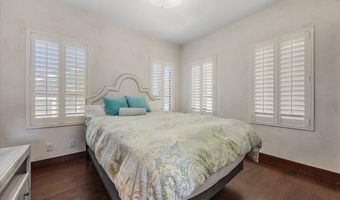 1515 BEACH Ave, Atlantic Beach, FL 32233