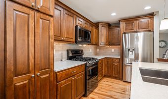 2801 SW Prairie Trail Pkwy, Ankeny, IA 50023