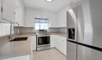 1427 BRYN MAWR St, Orlando, FL 32804