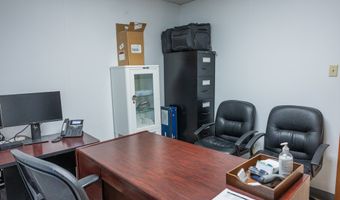 205 N Cockrell St, Alpine, TX 79830