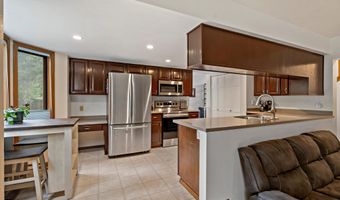 9170 Chipwood Cir, Anchorage, AK 99507