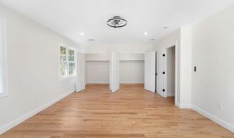 64 Highland Ave B, Attleboro, MA 02703