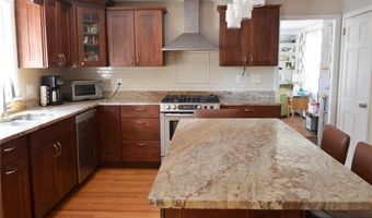 4 Norton Dr, Cumberland, RI 02864