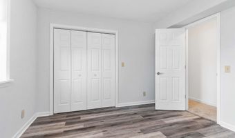 9945 W Meyers Ct, Angola, IN 46703