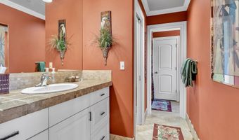 13424 EHLEN Rd, Aurora, OR 97002