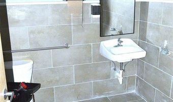 341 S Main St, Bishopville, SC 20010