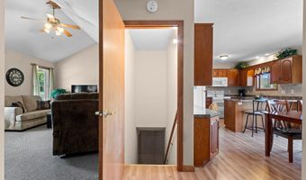 W3082 WHITEPINE Drive, Appleton, WI 54915