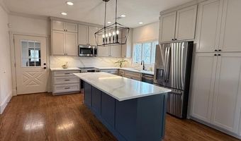 5555 Harrison St, Batesville, AR 72501