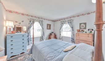2883 W South St, Allentown, PA 18103
