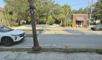 611 Carteret St, Beaufort, SC 29902