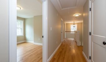 55 Richardson St, Billerica, MA 01821