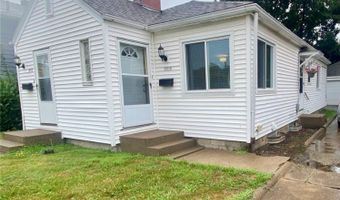 1093 N Main St, Akron, OH 44310
