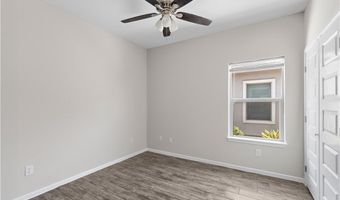 912 Kentucky St, Alton, TX 78573