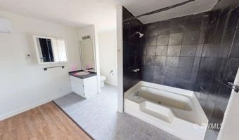 715 E Liberty Bell Ct, Big Water, UT 84741