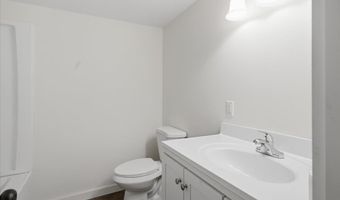 109 County St, Bennington, VT 05201