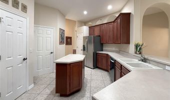 9800 MONTCLAIR Cir, Apopka, FL 32703