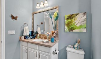 623 WINTERSIDE Dr, Apollo Beach, FL 33572