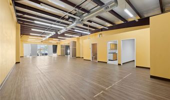 1380 SW Westpark Dr 2 & 4, Bentonville, AR 72712