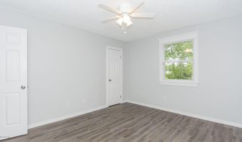 1396 MAIN St, Atlantic Beach, FL 32233