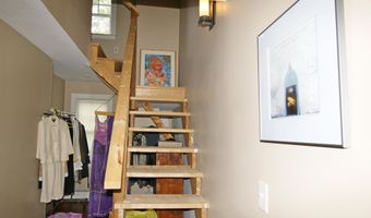8 Pearl St, Brandon, VT 05733