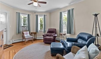 291 Maple Ave 1, Barrington, RI 02806