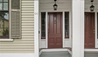 44 Bradford St 49, Bristol, RI 02809