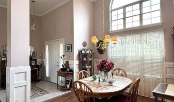 7312 Apple Cross Cir, Avon, IN 46123