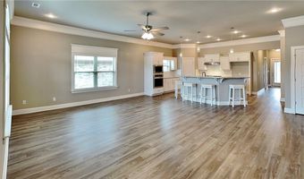 1101 Flat Rock St, Bentonville, AR 72713