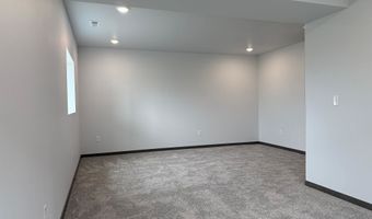 901 Bennington Dr, Box Elder, SD 57719