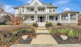 211 Cedar Ave, Allenhurst, NJ 07711