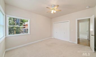 5201 N Stinger St, Boise, ID 83703