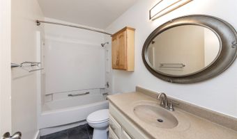 46-261 Kahuhipa St A208, Kaneohe, HI 96744