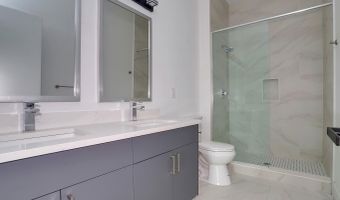 425 AVENUE C 501, Bayonne, NJ 07002