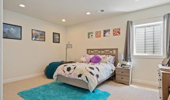 7119 LEGACY Pkwy, Cheyenne, WY 82009