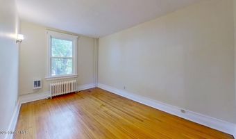 568 Park Ave Apt 2, Albany, NY 12208