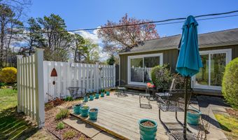 55 Tonela Ln, Barnstable, MA 02630