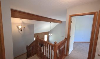 188 Greenwood Dr, Blakeslee, PA 18610