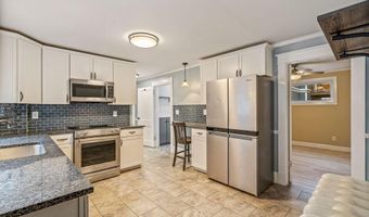 317-319 Turner St, Auburn, ME 04210