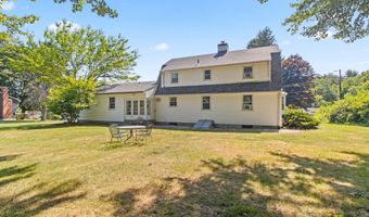24 Maple Edge Dr, Bloomfield, CT 06002