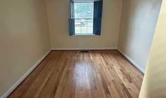 3369 S STAFFORD St #A2, Arlington, VA 22206