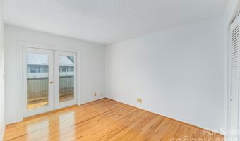 30 Maple Ridge Ln, Asheville, NC 28806