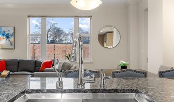 801 KEY Hwy T-65, Baltimore, MD 21230