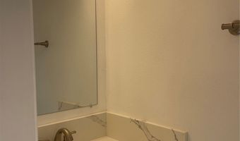 98-660 Moanalua Loop 190, Aiea, HI 96701