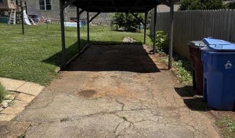 214 Juniper Ave, Alcoa, TN 37701