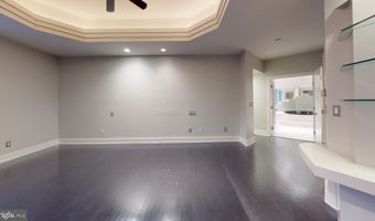 9629 EAGLE RIDGE Dr, Bethesda, MD 20817