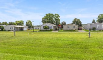 3316 Lakeland Dr, Arcadia, MI 49613