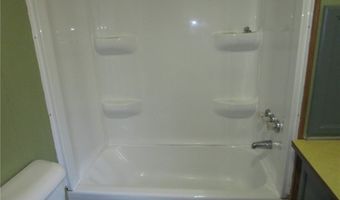 1626 165 E 51st St, Ashtabula, OH 44004