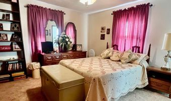 Spacious 4-Bedroom Home on 2.38 Acres with Country Charm, Ardmore, OK 73401
