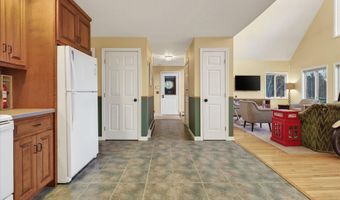 201 Spruce Dr, Andover, VT 05143